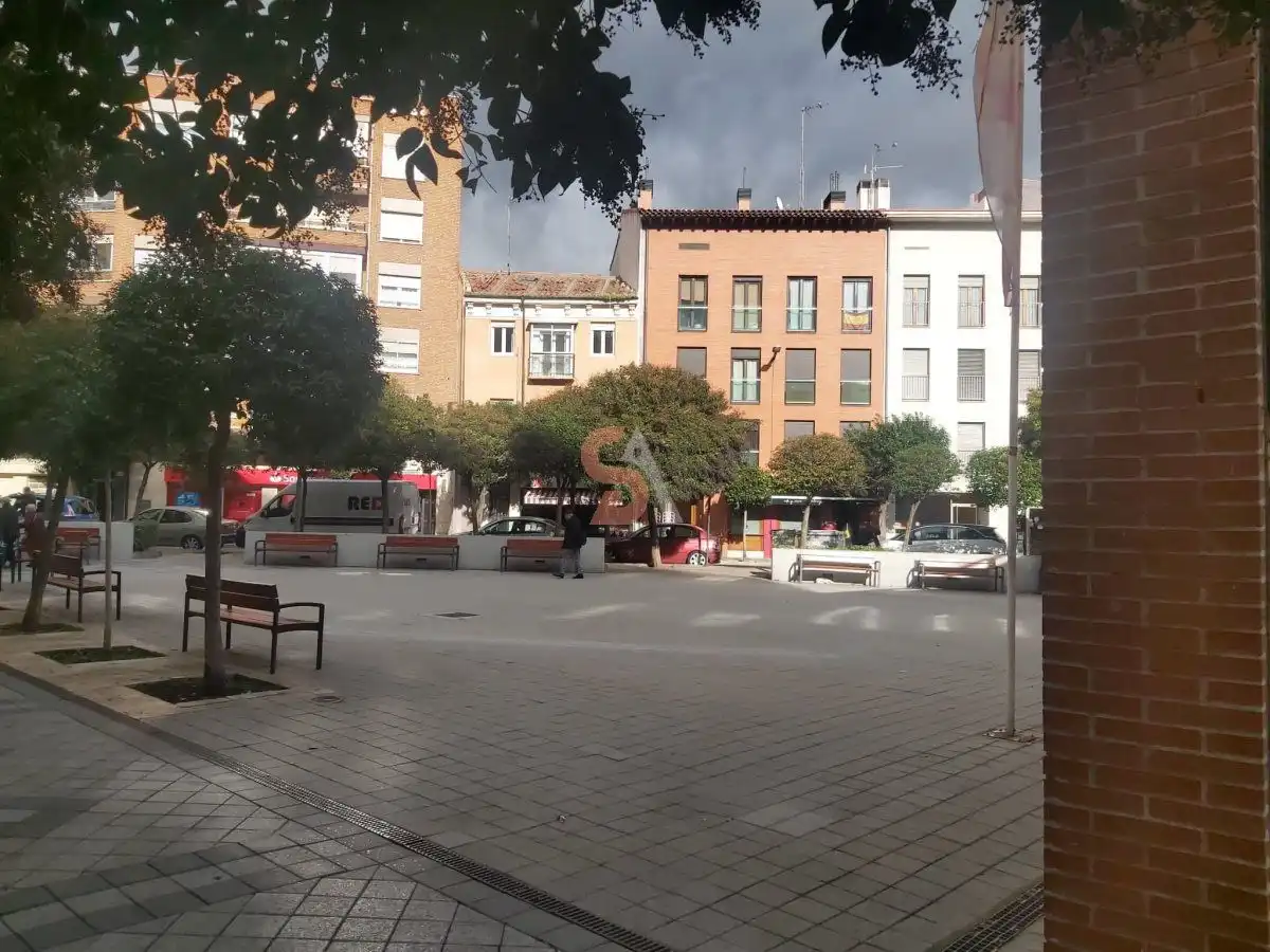 Exterior view of Commercial properties for rent in Valladolid