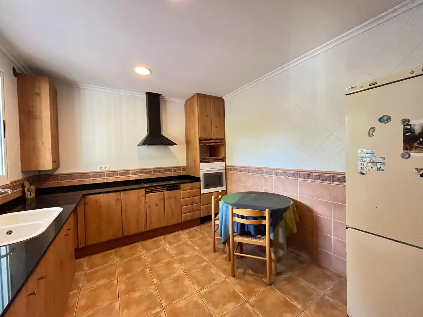 Cuina de Casa o xalet en venda en Sagunto / Sagunt amb Aire condicionat, Calefacció i Jardí privat