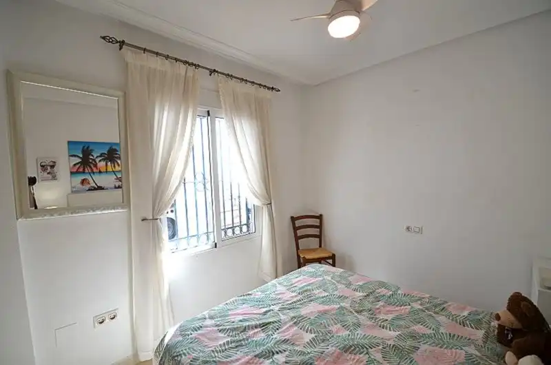 Dormitori de Casa o xalet en venda en Murcia
