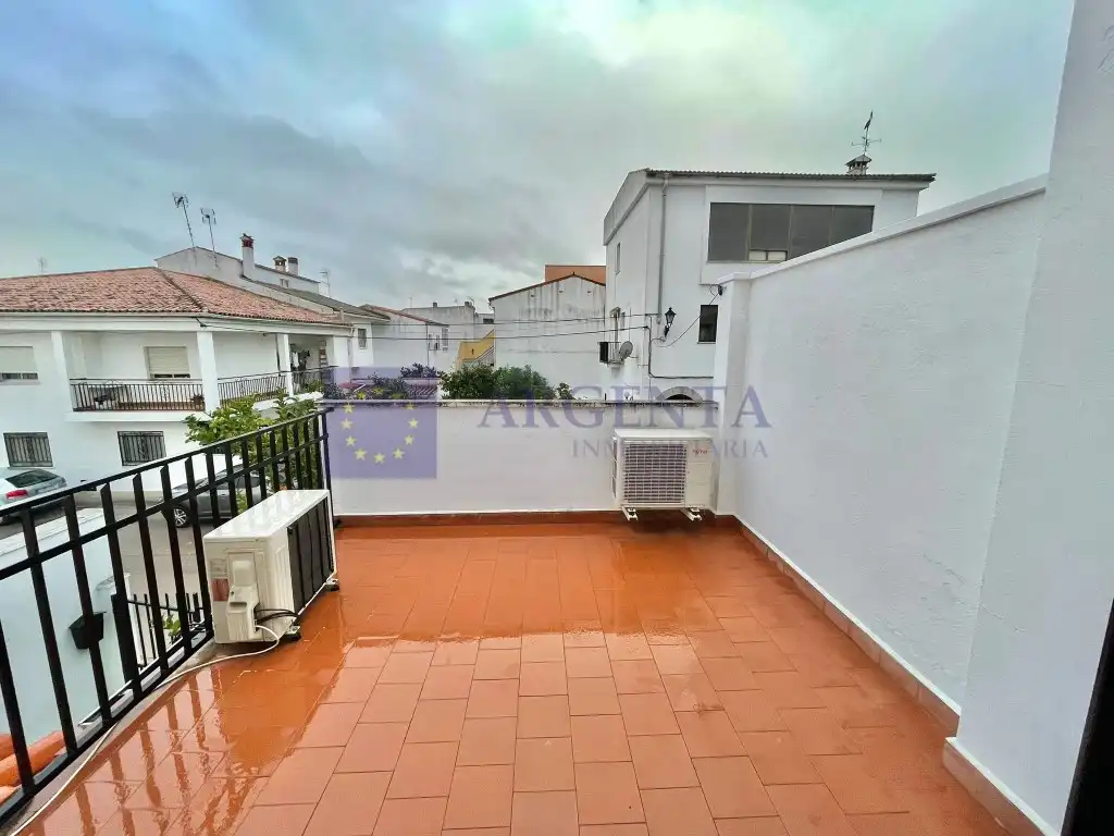 Terraza de Casa adosada de alquiler en Malpartida de Cáceres