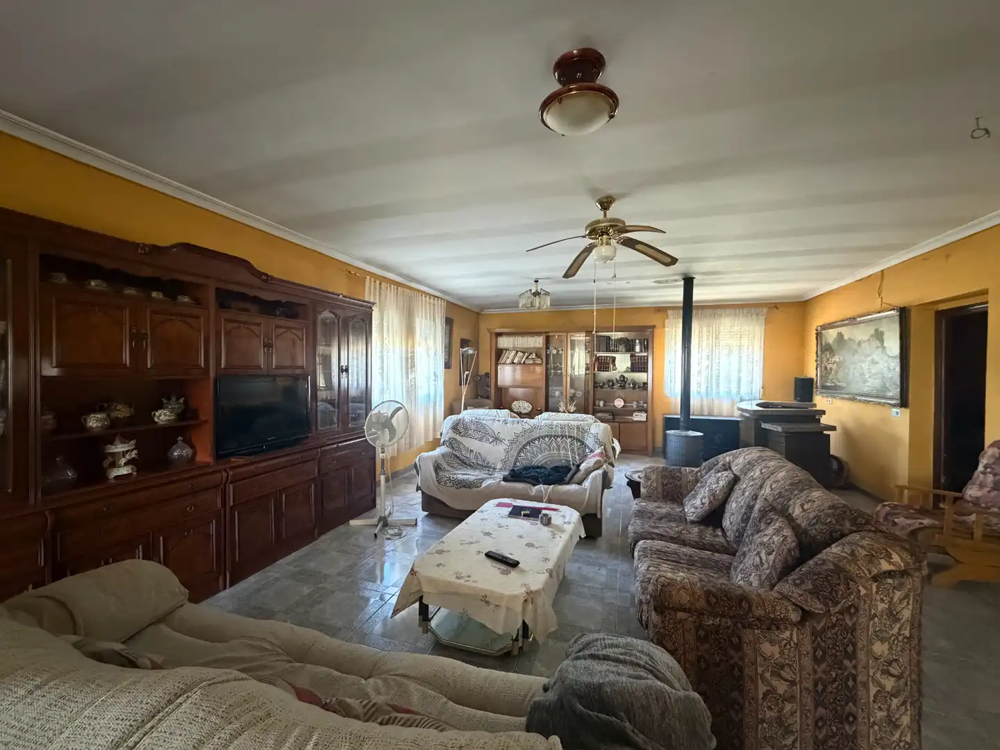 Sala de estar de Casa o chalet en venta en Escalona con Calefacción, Jardín privado y Terraza