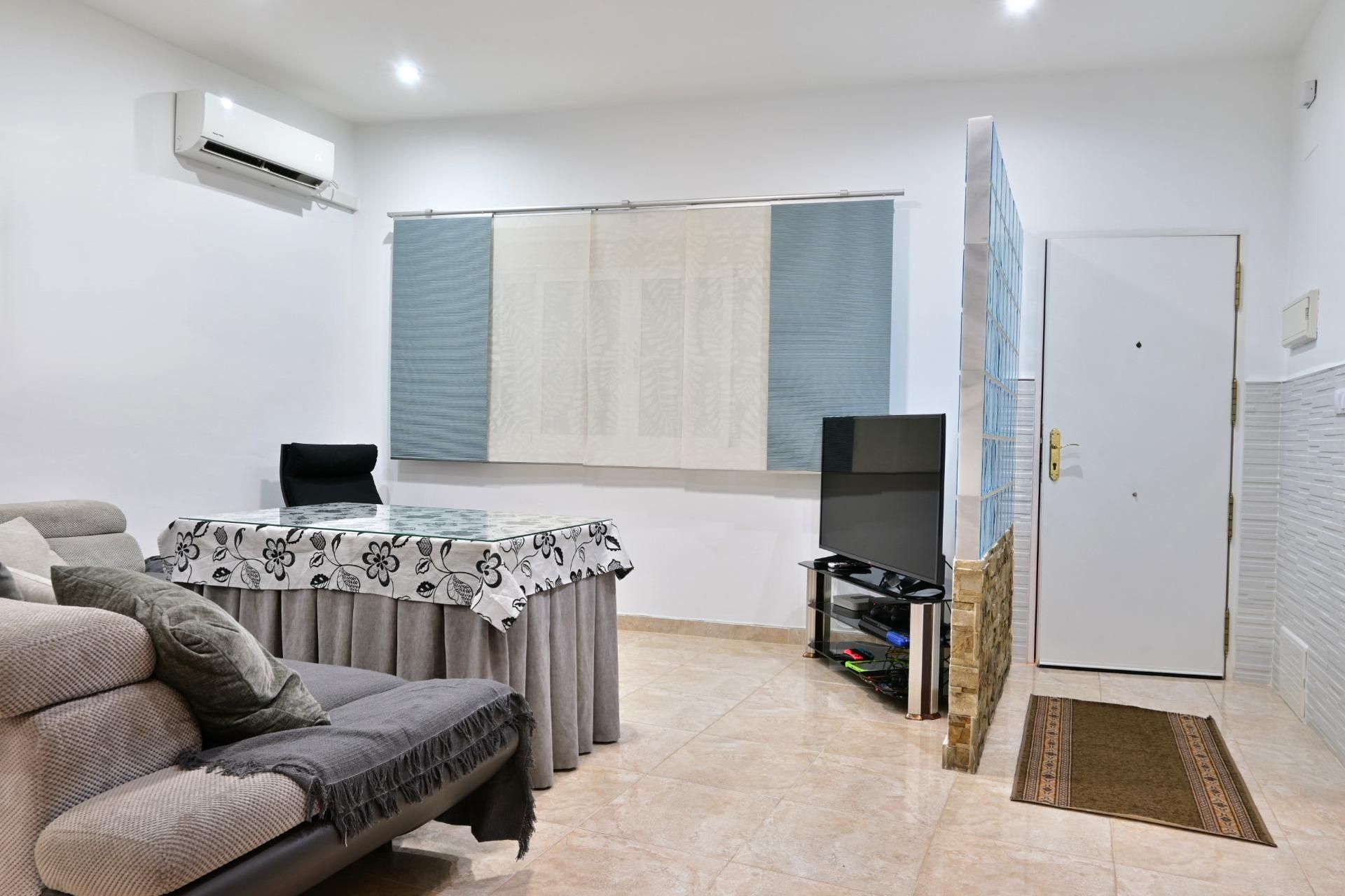 Sala de estar de Casa o chalet en venta en  Sevilla Capital con Aire acondicionado, Terraza y Trastero