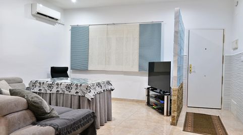 Casa en venta de RENTA LIBRE de dos dormitorios en Padre Pío