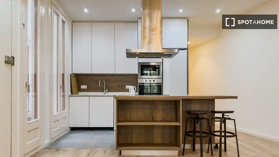 Flat with terrace to rent in Ciutat Vella, imagen 13