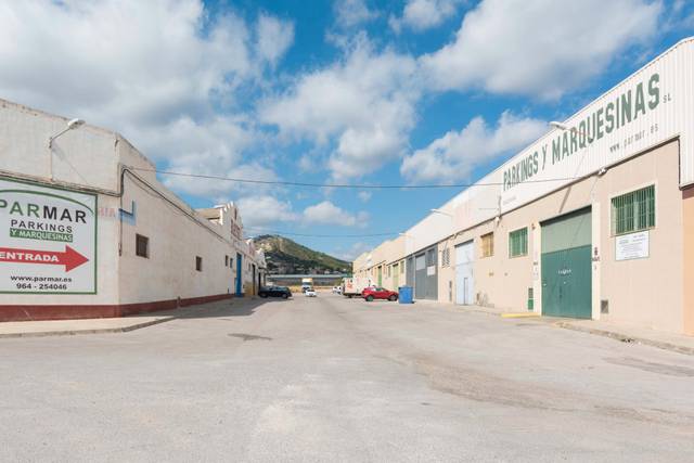 Nave industrial en Venta en Carrer Jose Pascual Viciano, 19 en Estadio Castalia