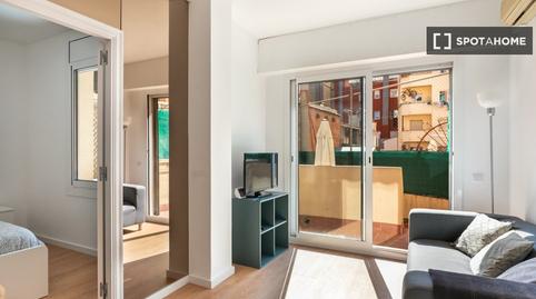 Foto 3 de Apartament per a compartir a Pubilla Cases, Barcelona