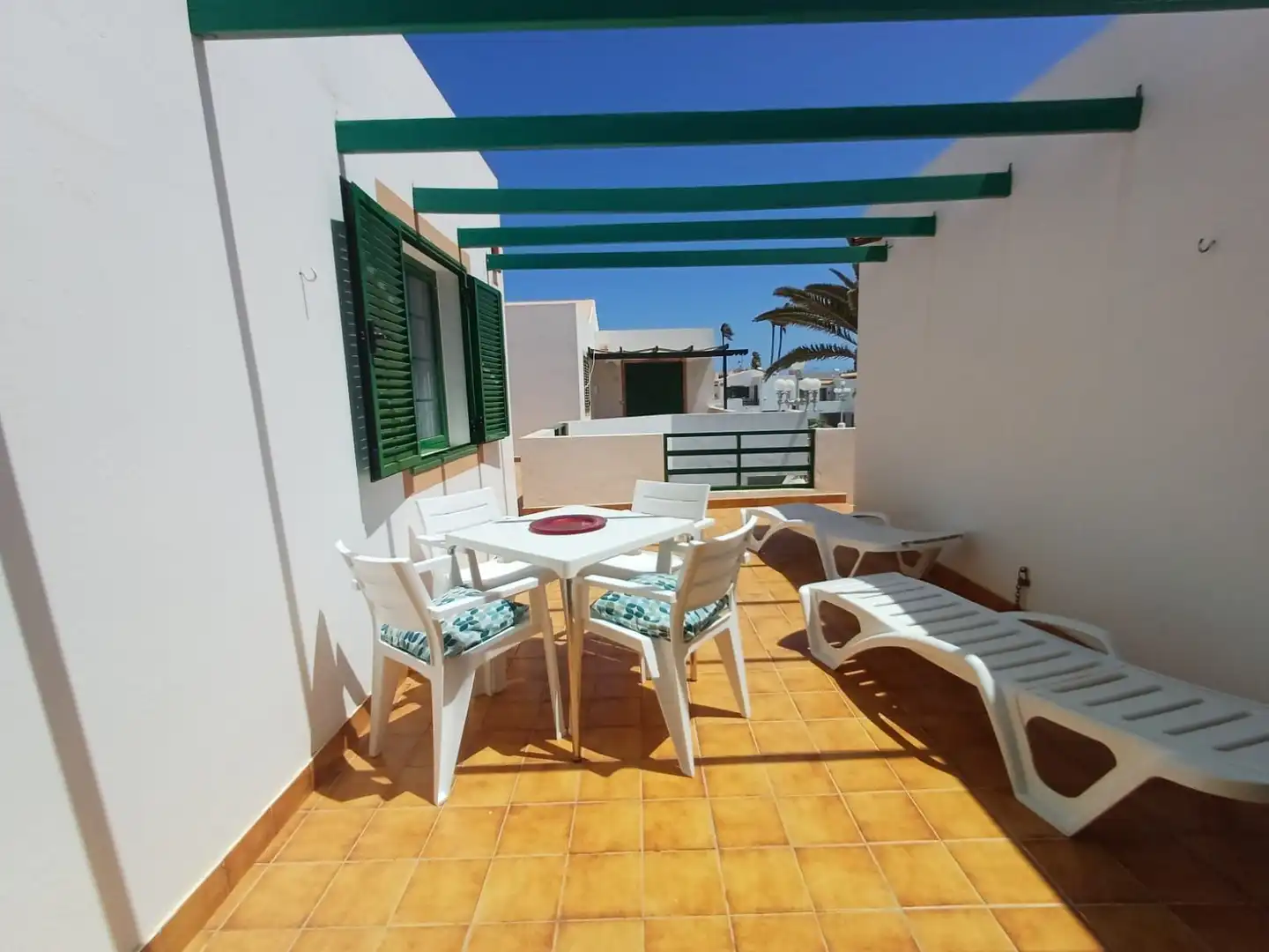 Terrasse von Wohnungen zum Verkauf in Antigua mit Terrasse, Möbliert und Gemeinschaftspool