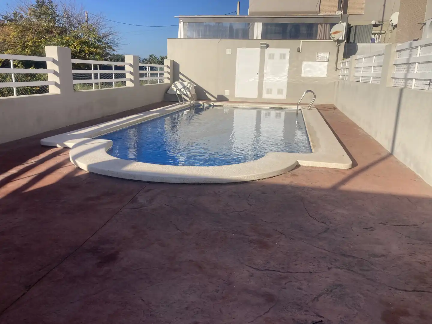 Piscina de Casa adosada en venda en Almazora / Almassora amb Moblat