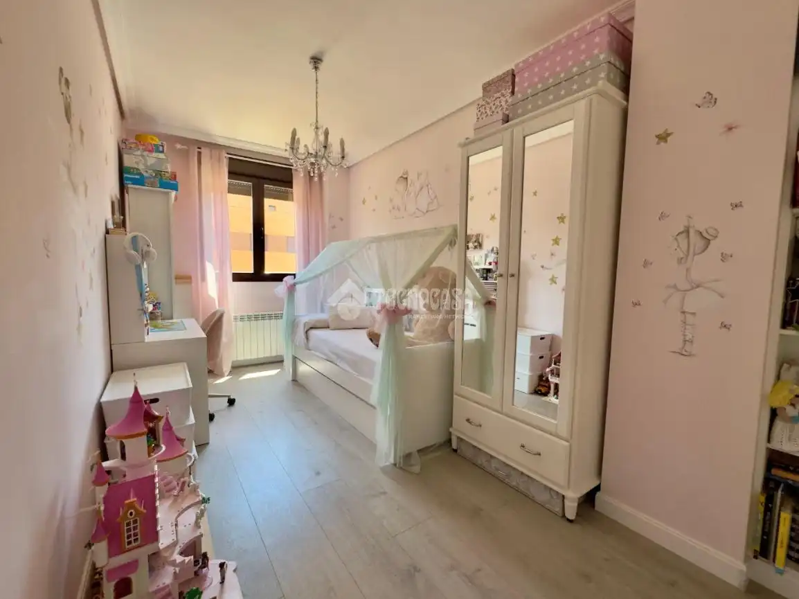 Habitación de Piso en venta en Las Rozas de Madrid con Aire acondicionado, Calefacción y Terraza