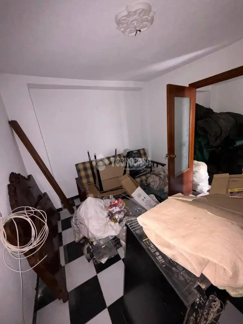 Casa adosada en venda en Loja