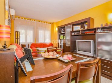 Flat with lift for sale in Norte