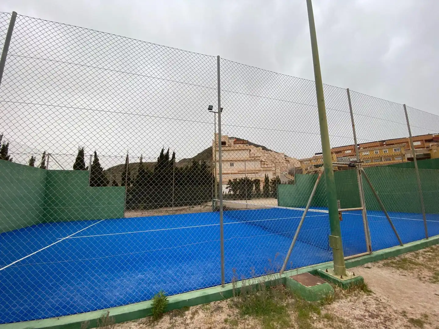 Parkplatz von Wohnung zum Verkauf in Águilas mit Klimaanlage, Terrasse und Abstellraum