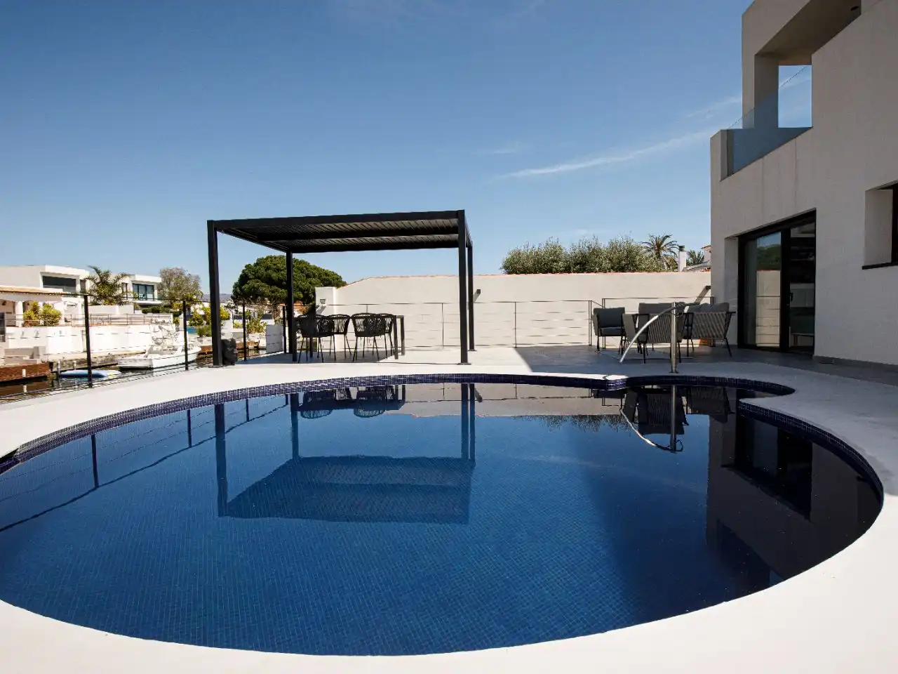 Haus mit Pool zum Verkauf in alberes 208A, imagen 2