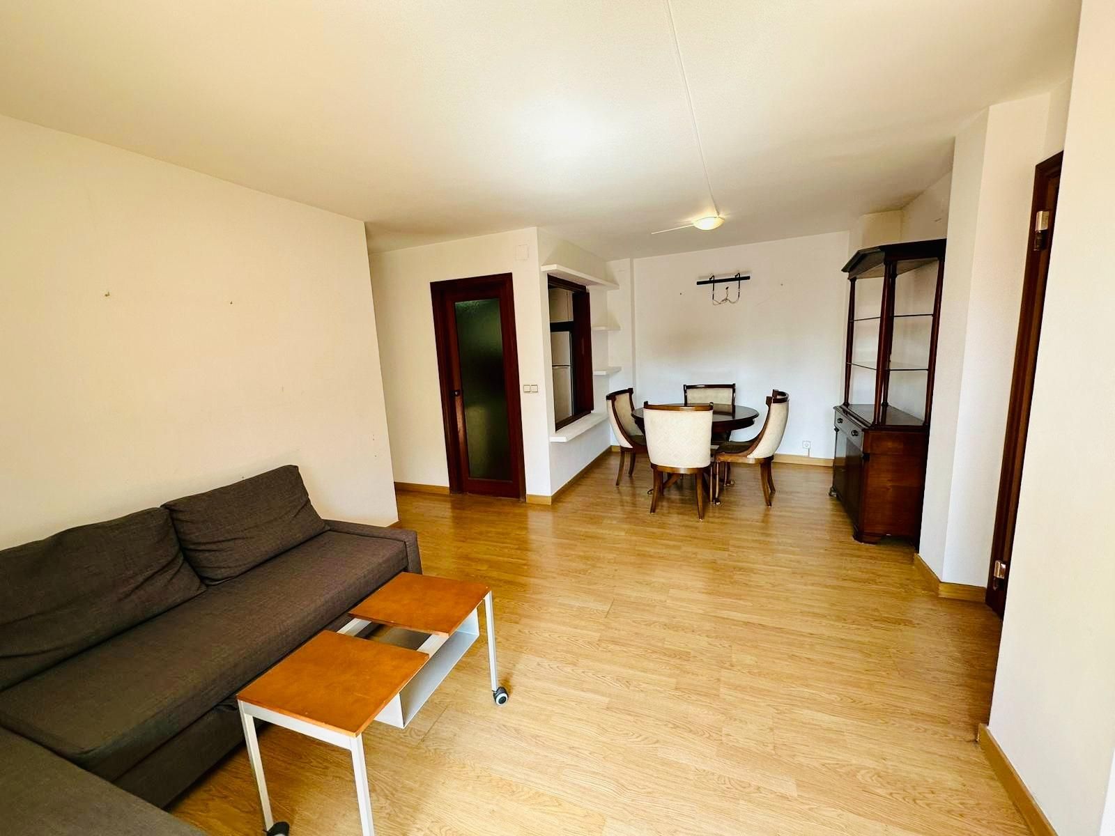 Living room of Flat to rent in  Valencia Capital  with Air Conditioner, Heating and Terrace
