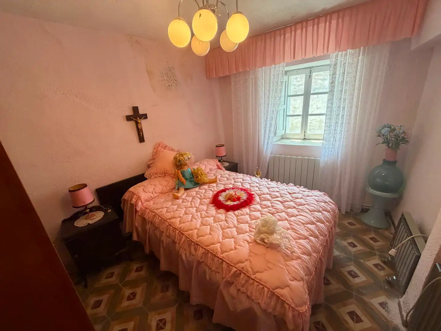 Dormitori de Casa adosada en venda en Ávila amb Calefacció