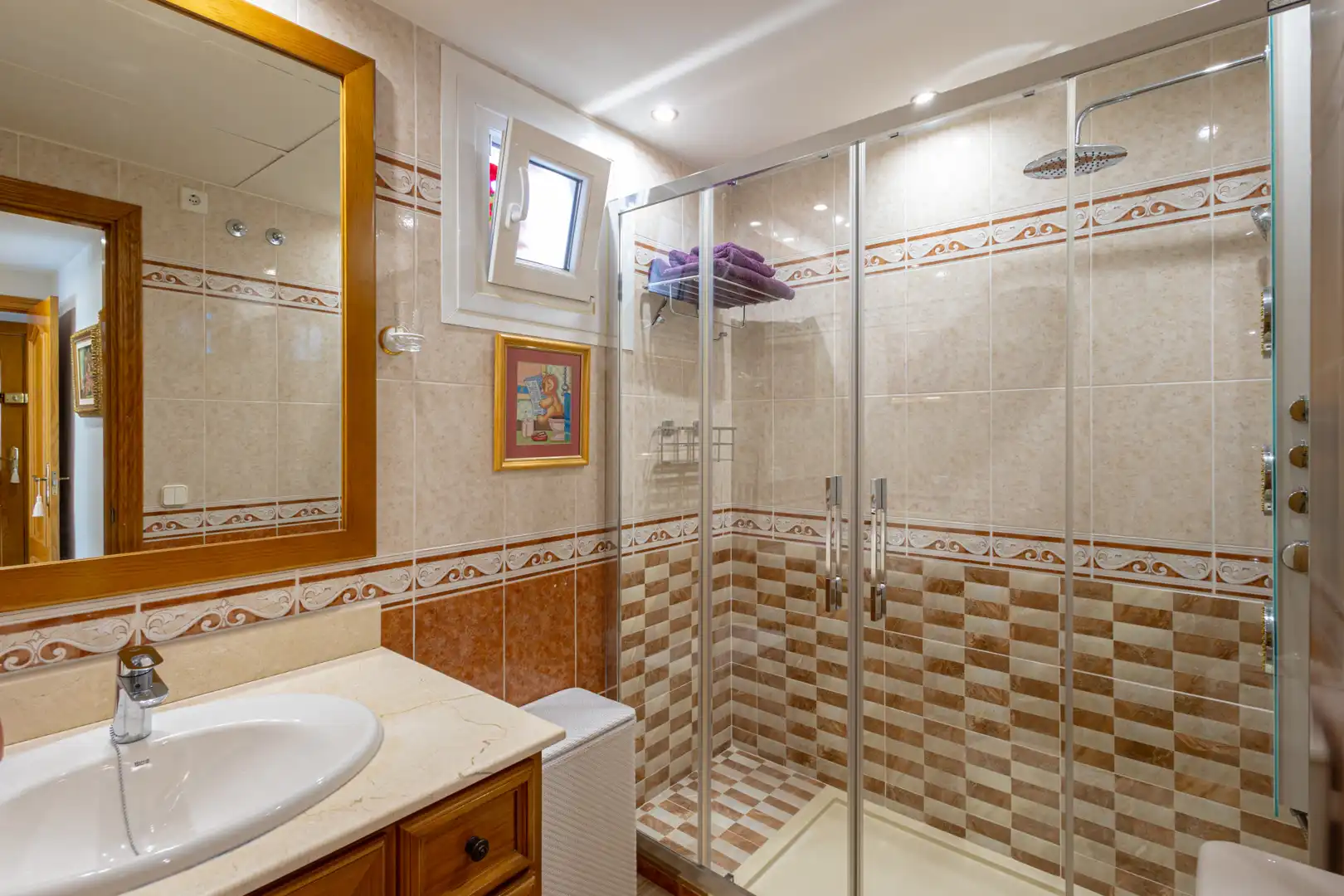 Baño de Ático en venta en Marbella con Aire acondicionado, Calefacción y Terraza