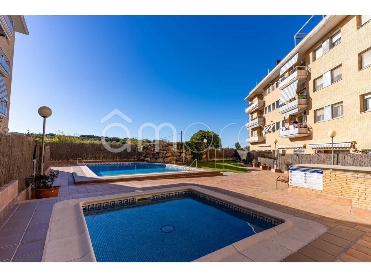 Exterior view of Flat for sale in Torredembarra  with Air Conditioner and Community pool