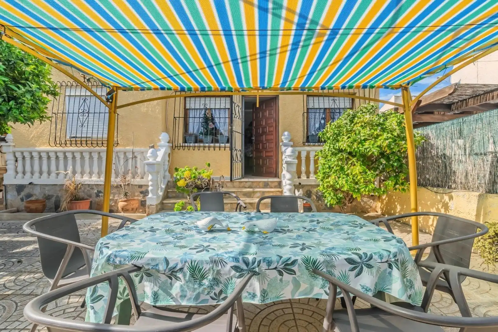Terraza de Casa o chalet en venta en Torrevieja con Jardín privado