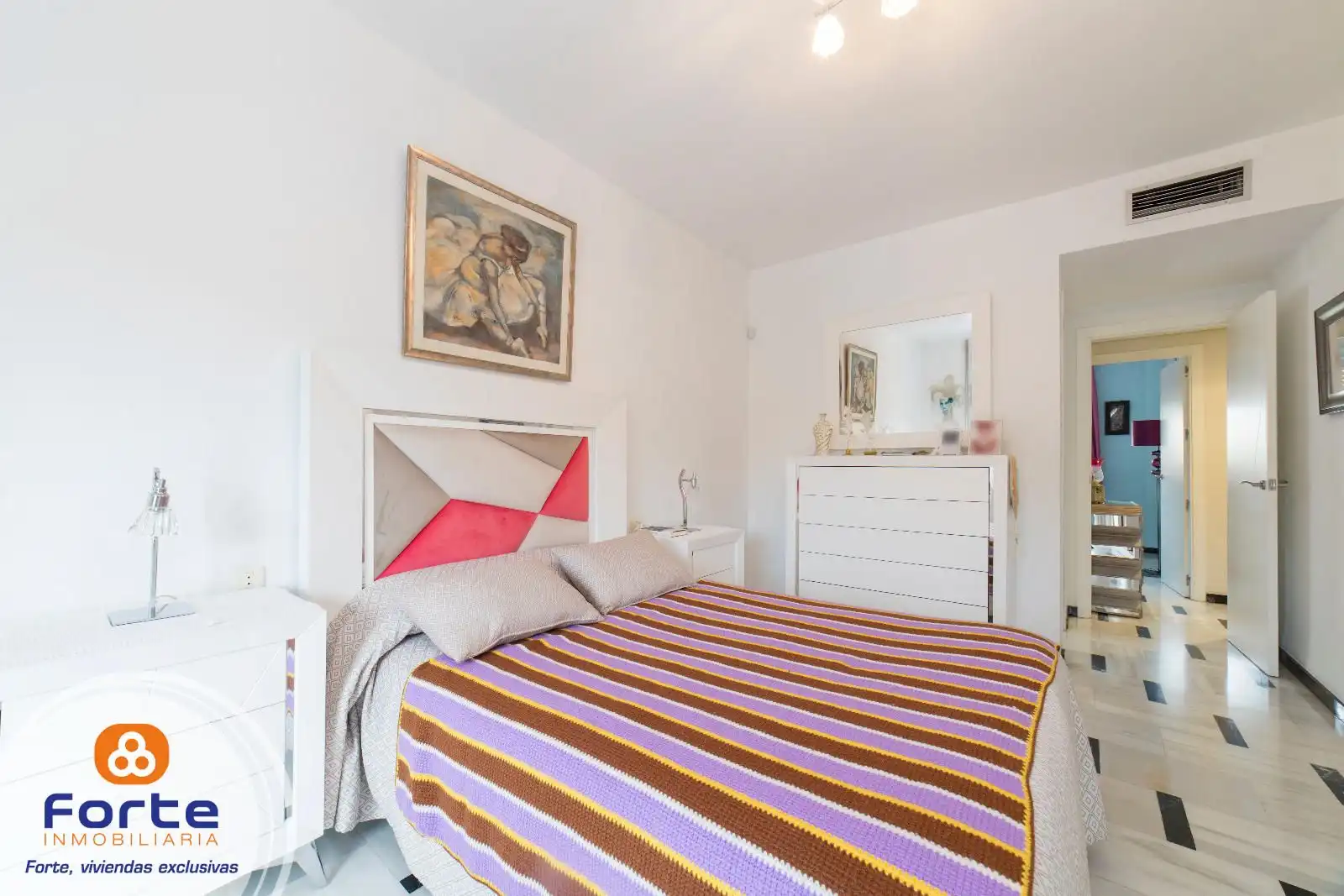 Schlafzimmer von Wohnung zum Verkauf in Córdoba mit Klimaanlage
