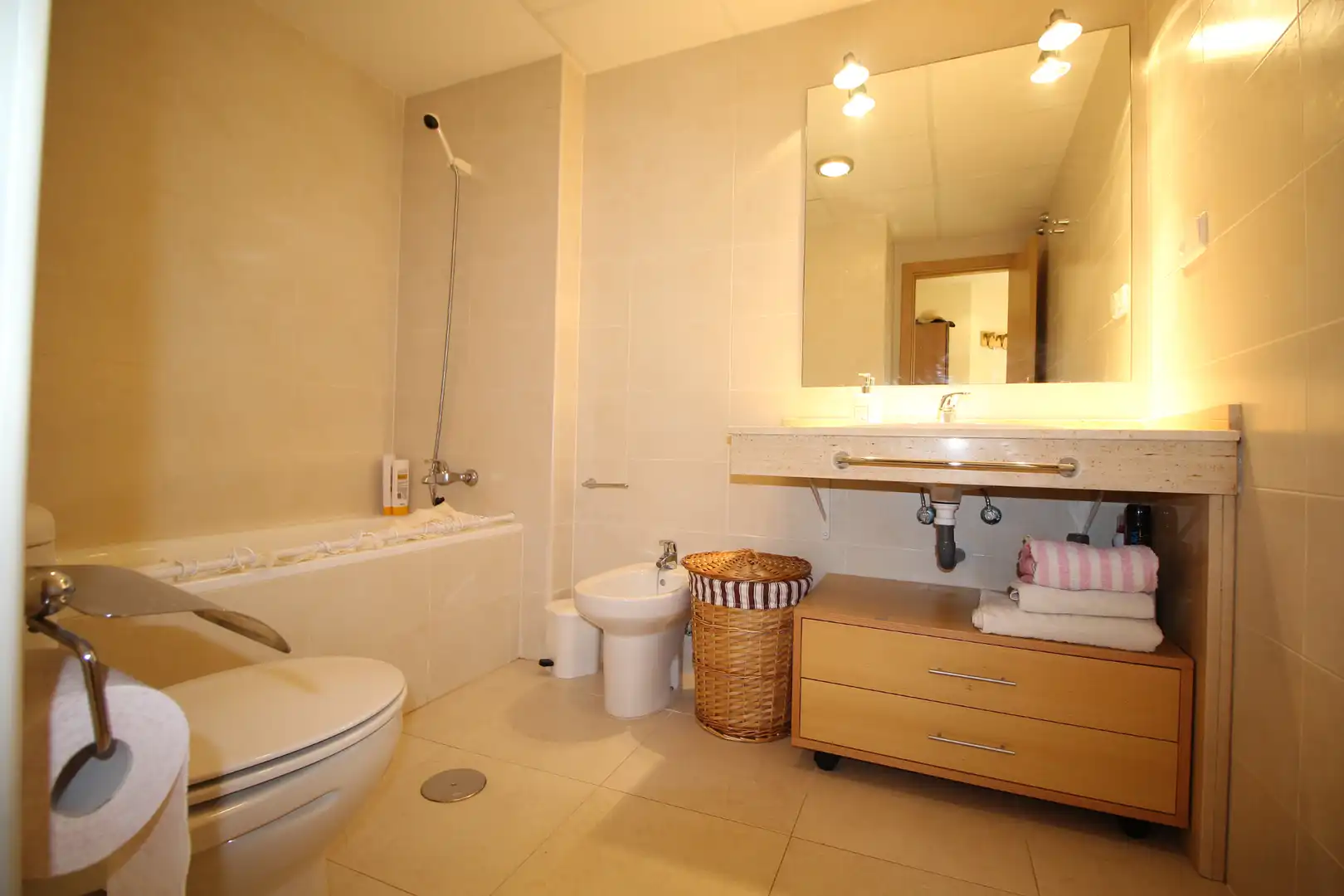 Bathroom of Attic for sale in Vera  with Air Conditioner, Terrace and Furnished