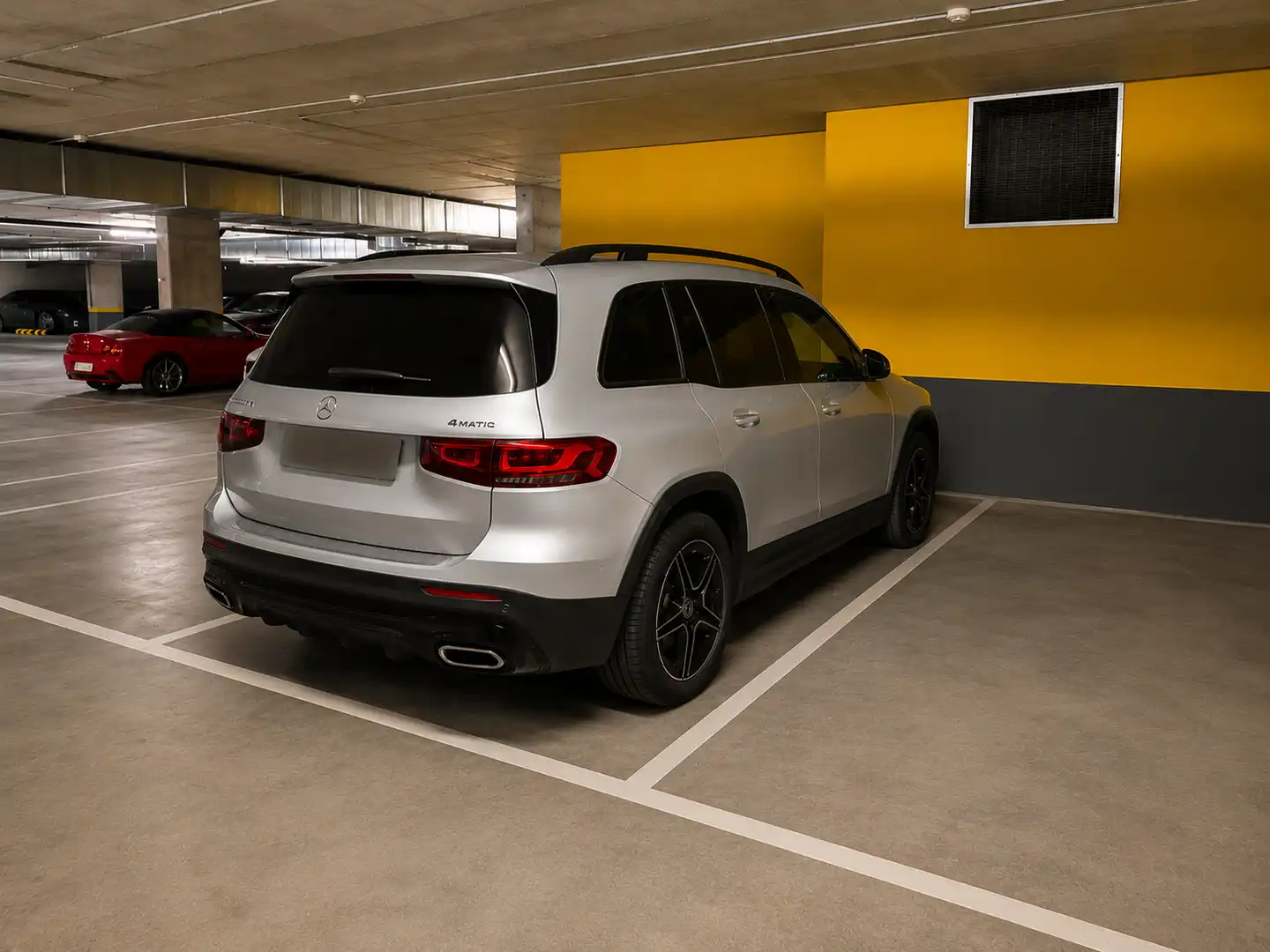 Parking de Dúplex en venta en Alcobendas con Aire acondicionado y Domótica