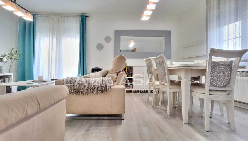 Foto 1 de Casa adosada en venda a Calle Santinos, Tudela de Duero, Valladolid