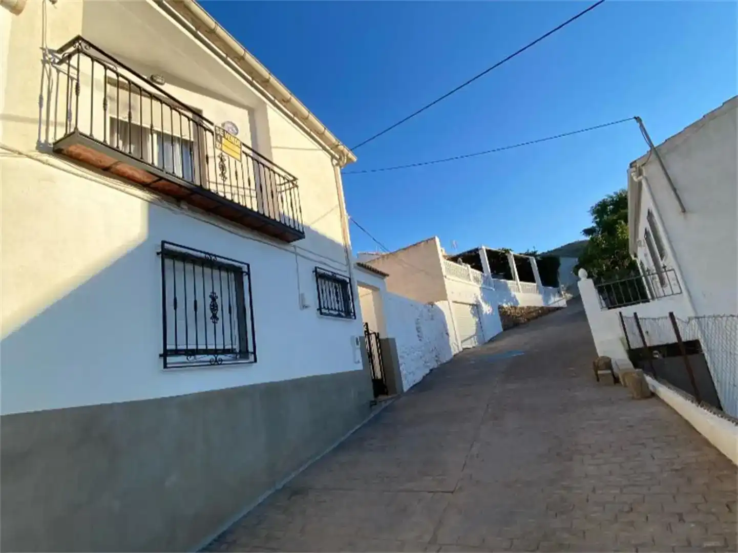 Vista exterior de Finca rústica en venda en Bélmez de la Moraleda amb Traster, Moblat i Balcó