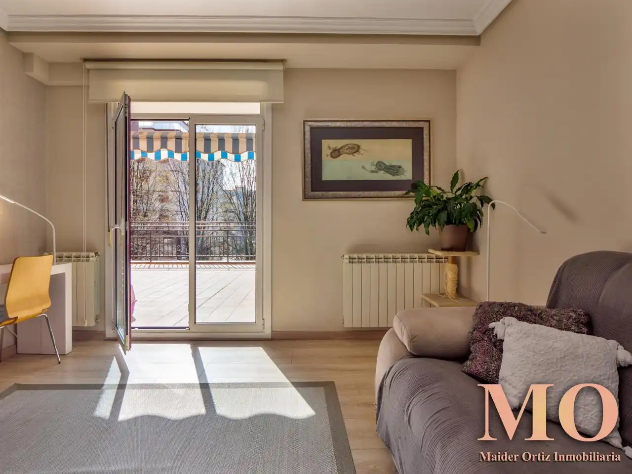 Wohnzimmer von Wohnung zum Verkauf in Bergara mit Heizung, Terrasse und Abstellraum