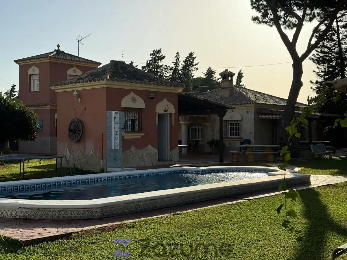 Villa mit Terrasse zur Miete in C. de Nador, imagen 22