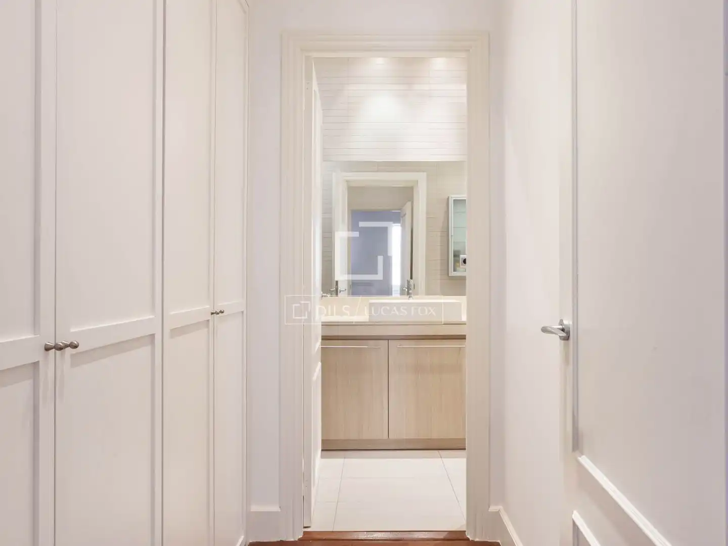 Bathroom of Flat for sale in Barcelona  with Air Conditioner, Heating and Terrace