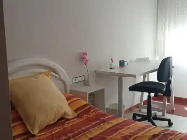 Habitación de Piso de alquiler en Porta Nova