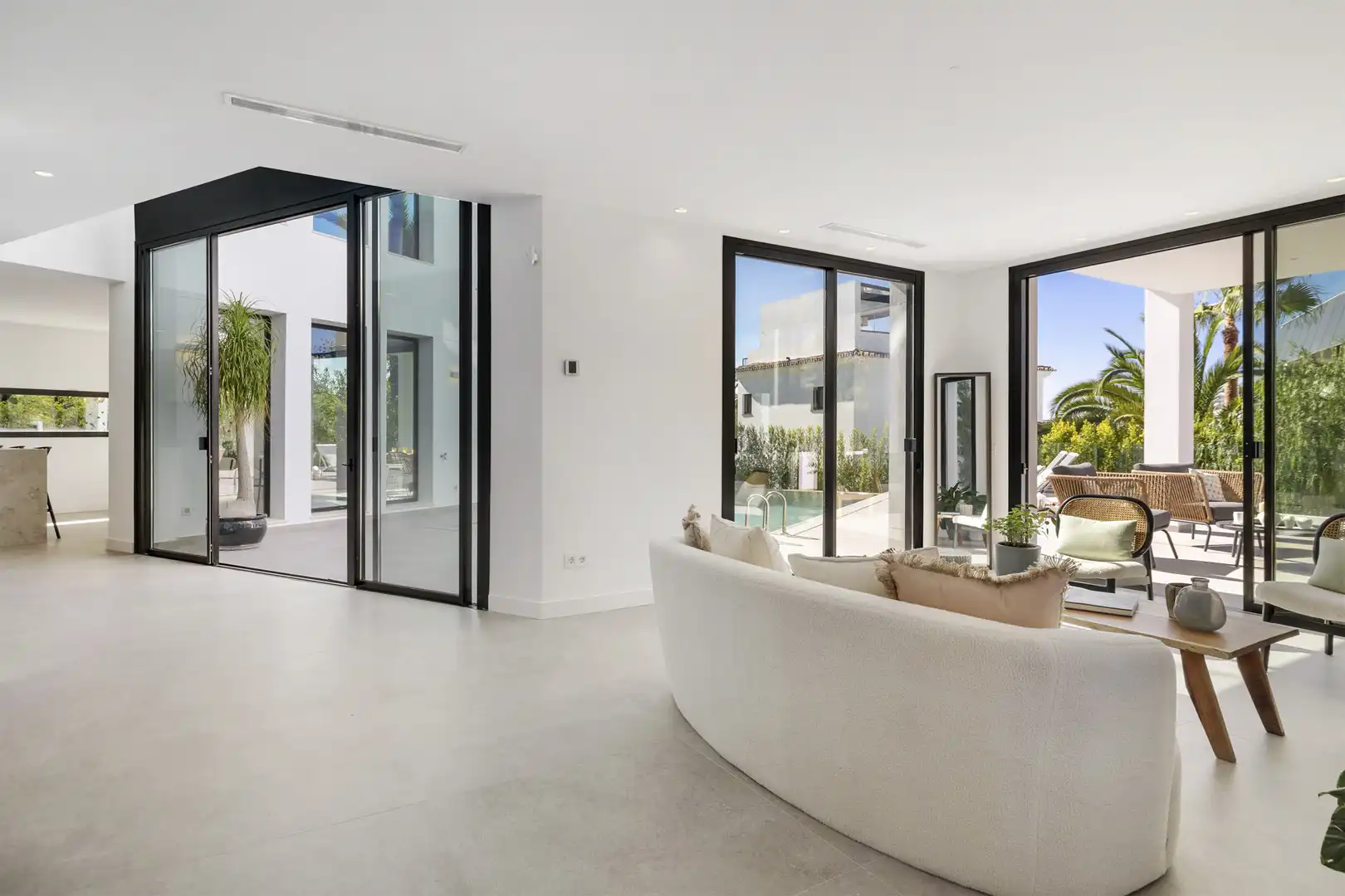 Casa o xalet en venda en Marbella amb Aire condicionat, Jardí privat i Terrassa