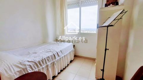 Foto 5 de Pis en venda a Costa Blanca Avenida de Malaga, 8, Los Arenales del Sol, Alicante