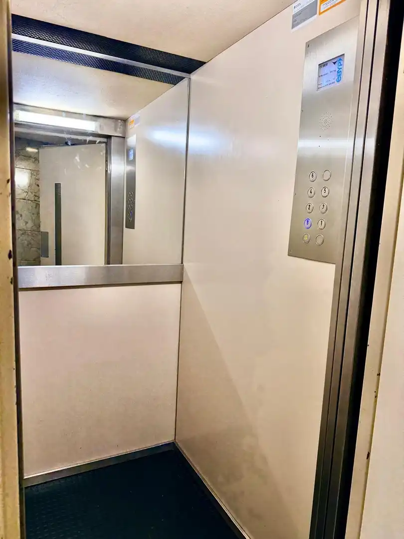 Piso con terraza en venta en Sant Martí, imagen 35