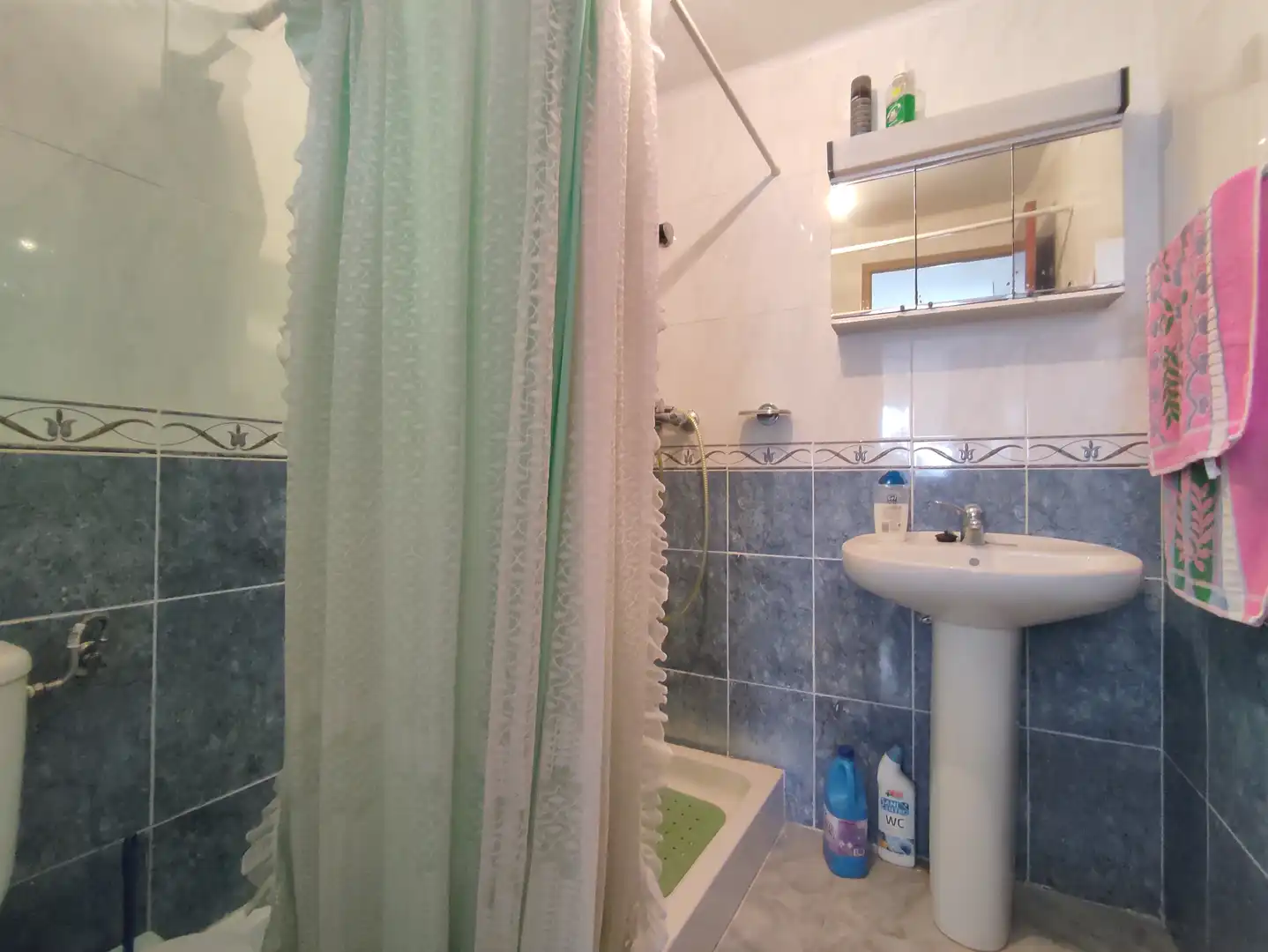 Bany de Casa o xalet en venda en Iznájar amb Moblat