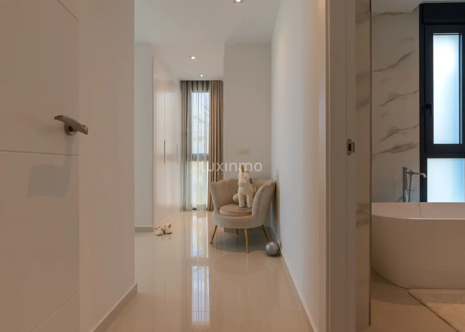 Villa mit Terrasse zum Verkauf in Golf Bahía, imagen 39