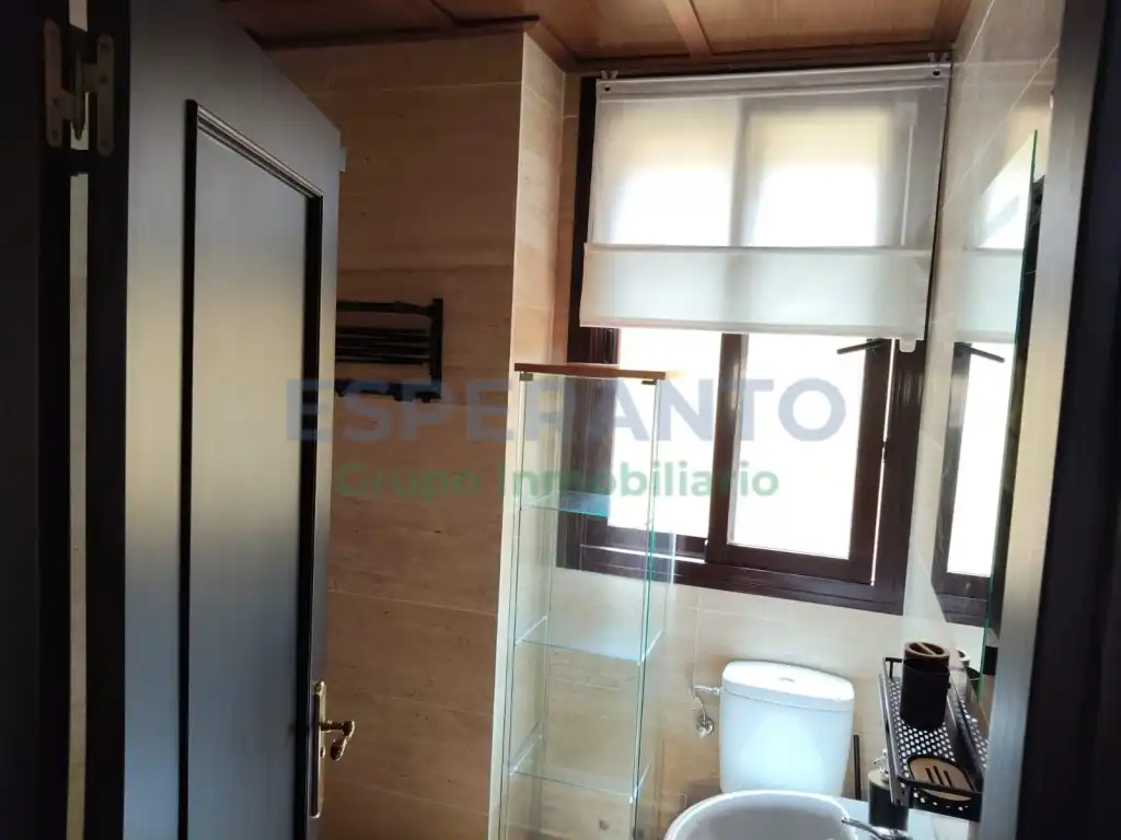 Bany de Apartament de lloguer en Málaga amb Aire condicionat, TV i Internet
