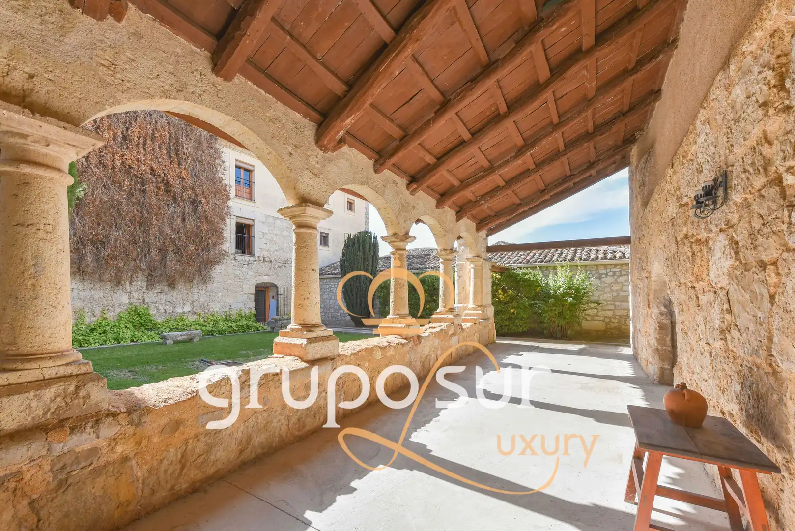 Terraza de Casa o chalet en venta en San Cebrián de Mazote con Calefacción, Jardín privado y Parquet