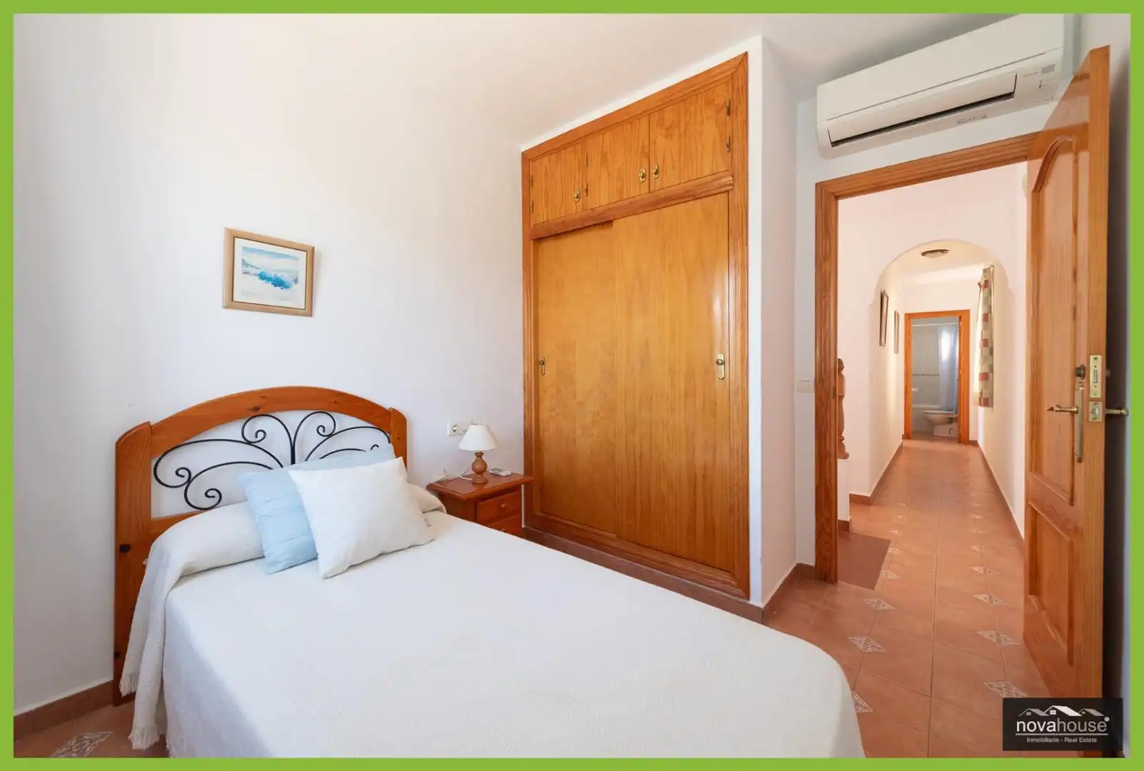 Habitación de Finca rústica en venta en Nerja con Aire acondicionado, Trastero y Piscina