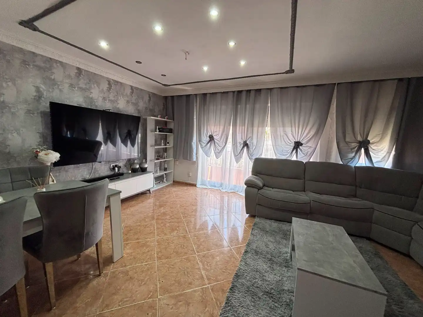 Sala de estar de Piso en venta en Burjassot con Aire acondicionado y Amueblado