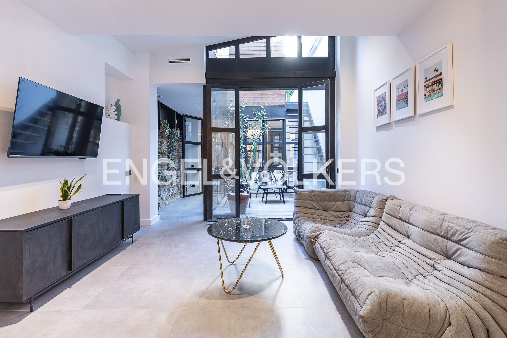 Sala d'estar de Apartament en venda en  Barcelona Capital amb Aire condicionat, Calefacció i Parquet