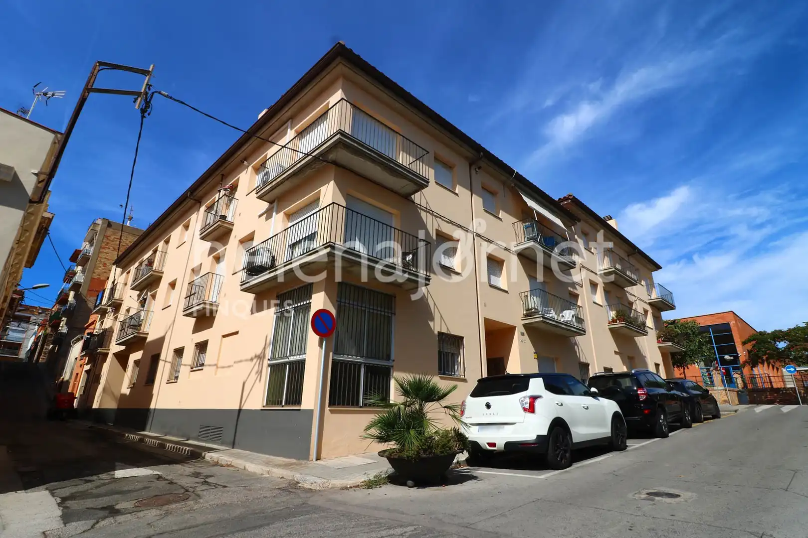 Vista exterior de Pis en venda en Sant Feliu de Guíxols amb Aire condicionat, Calefacció i Terrassa