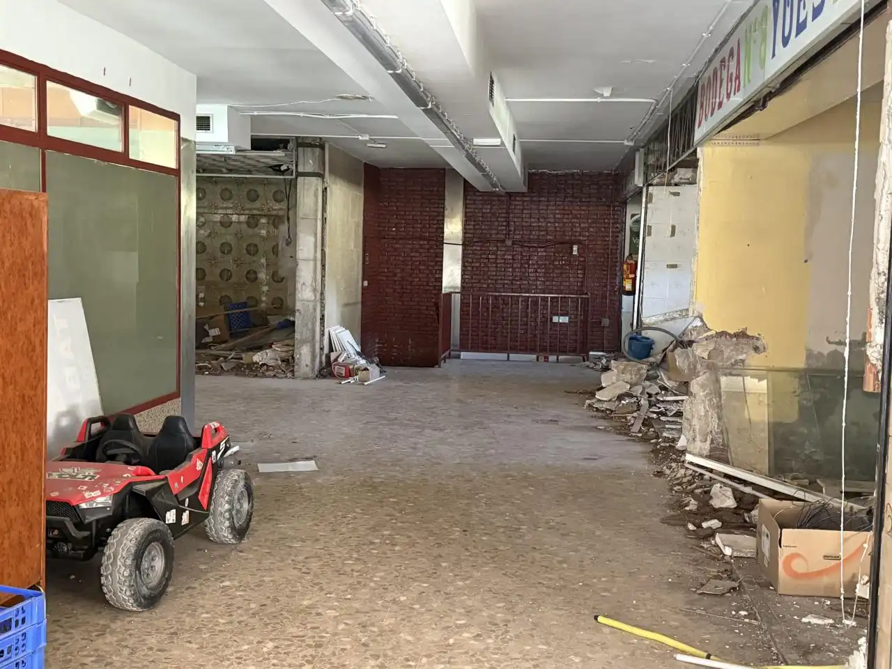 Local comercial de lloguer a Avenida Valdelasfuentes, imagen 13