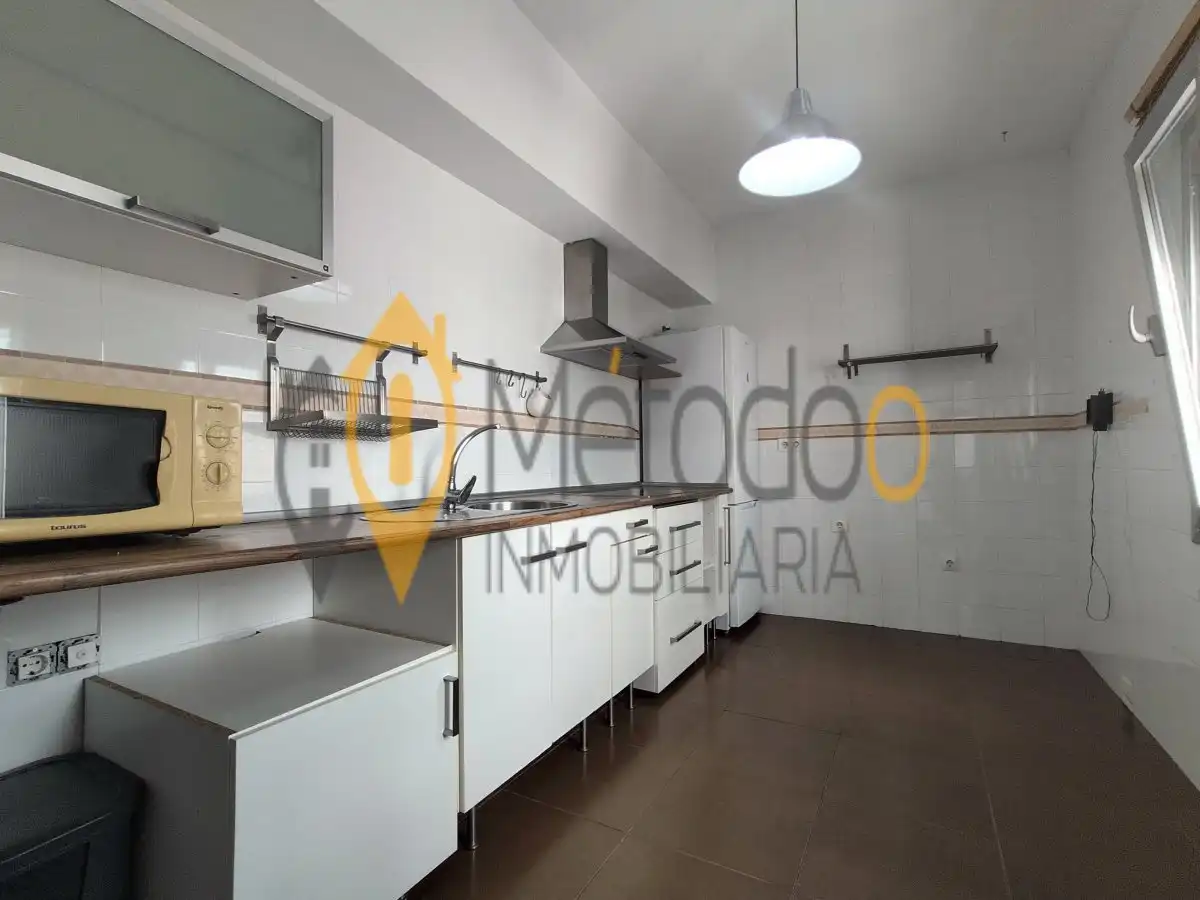 Cocina de Casa adosada en venta en La Rinconada con Aire acondicionado, Terraza y Trastero