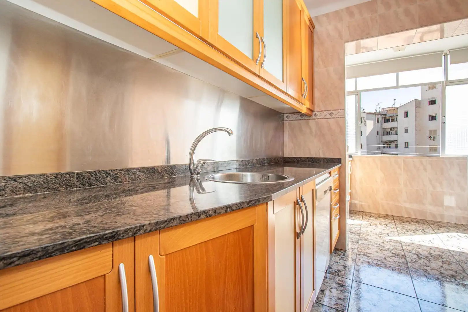 Kitchen of Flat for sale in  Palma de Mallorca  with Air Conditioner, Furnished and Balcony