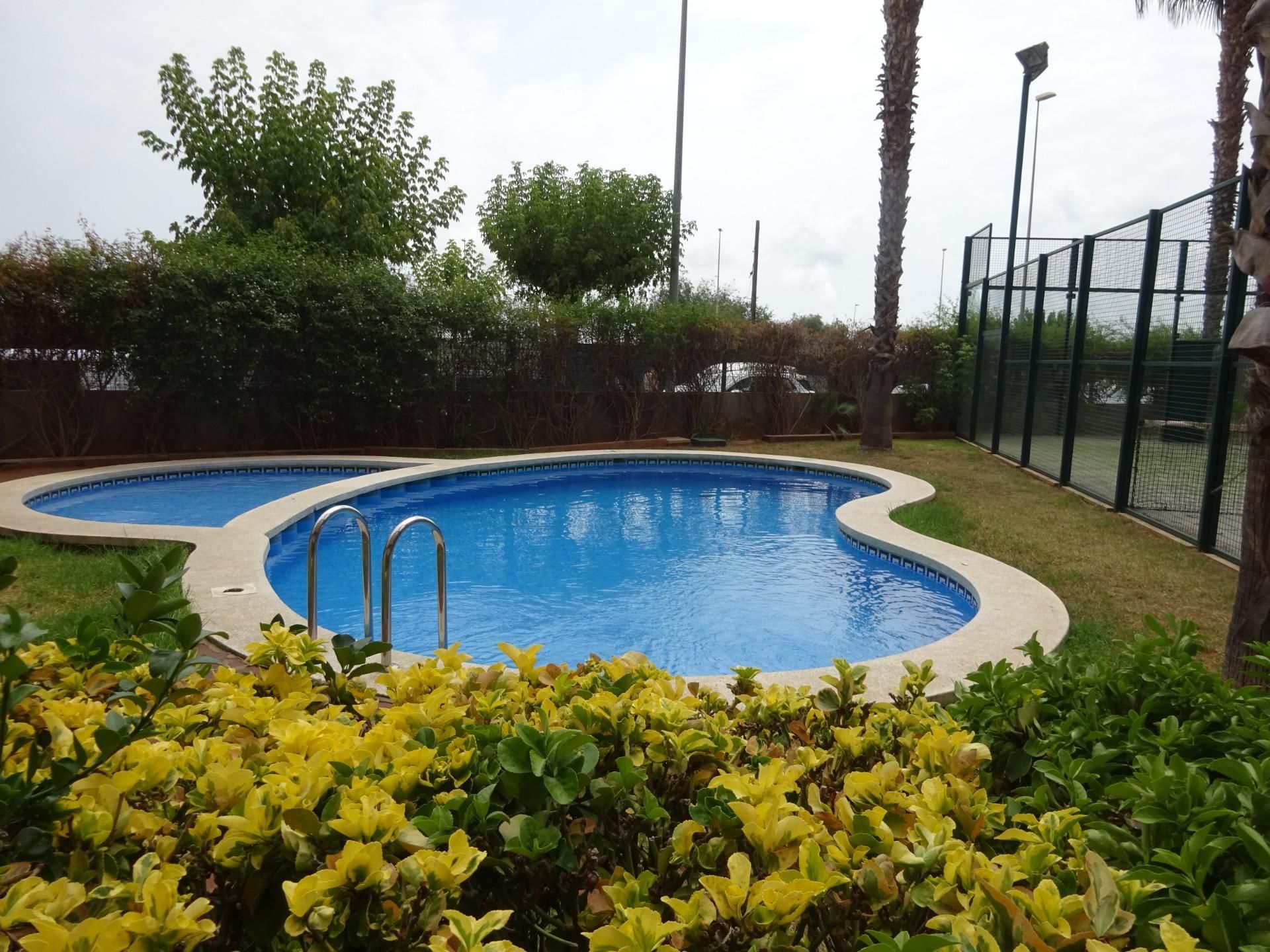 Piso de alquiler en Piscinas