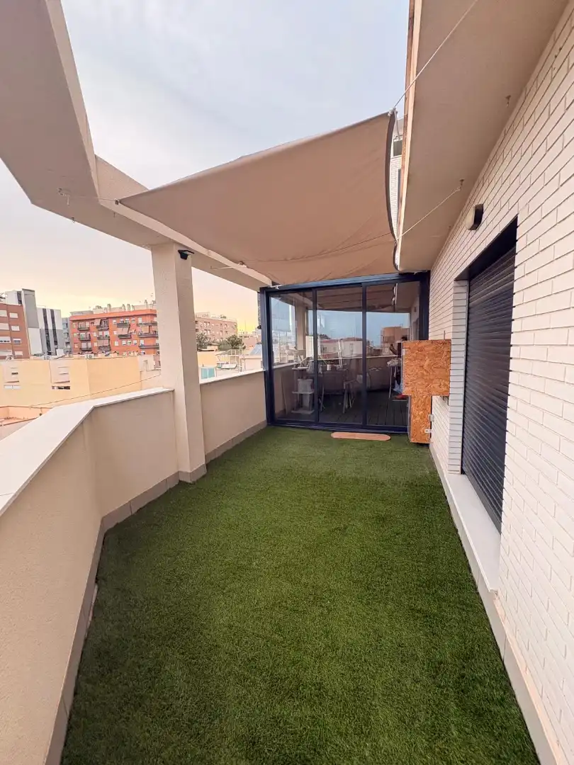 Terrassa de Àtic en venda en San Vicente del Raspeig / Sant Vicent del Raspeig amb Aire condicionat, Calefacció i Terrassa