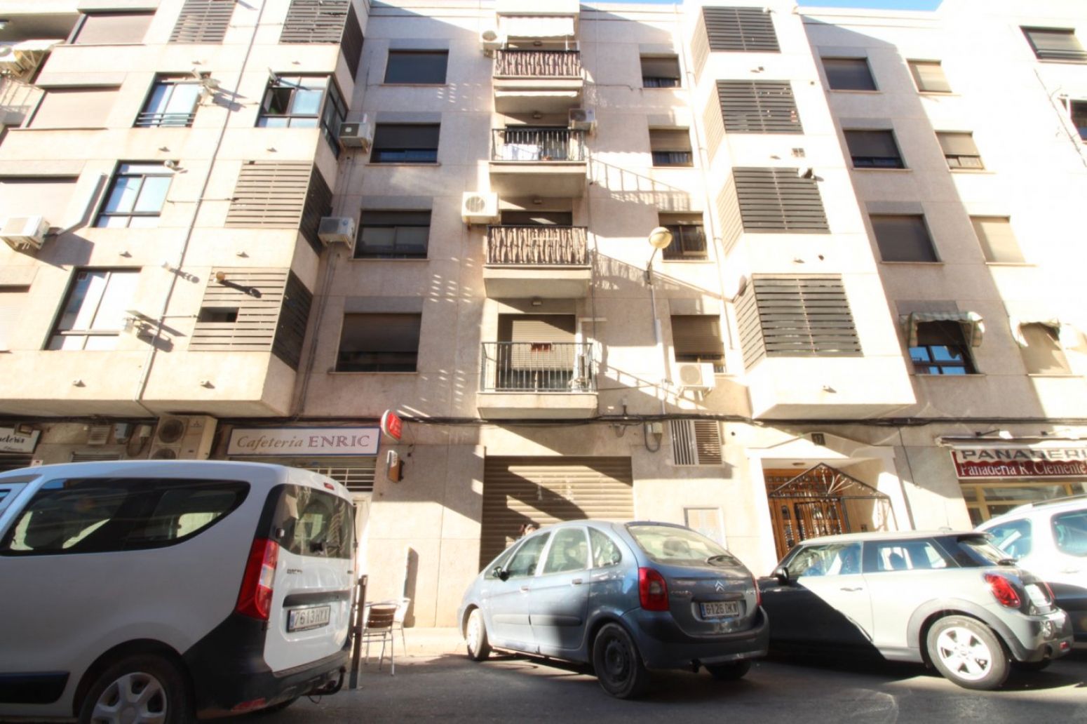 Exterior view of Premises for sale in Massamagrell  with Air Conditioner