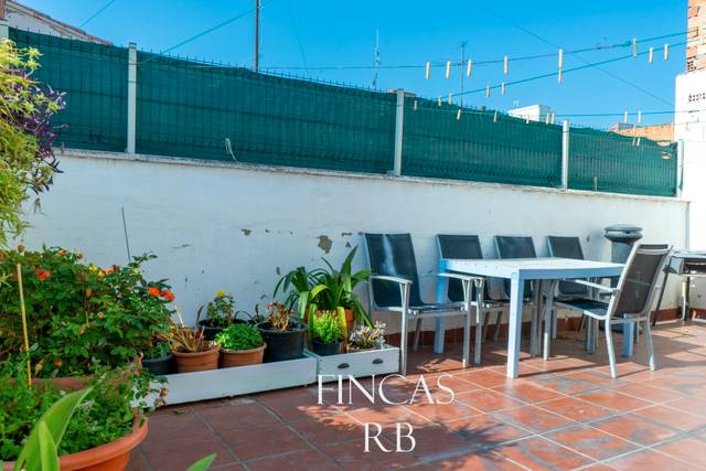 Casa-chalet en Venta en Calle de Marte en Valdefierro