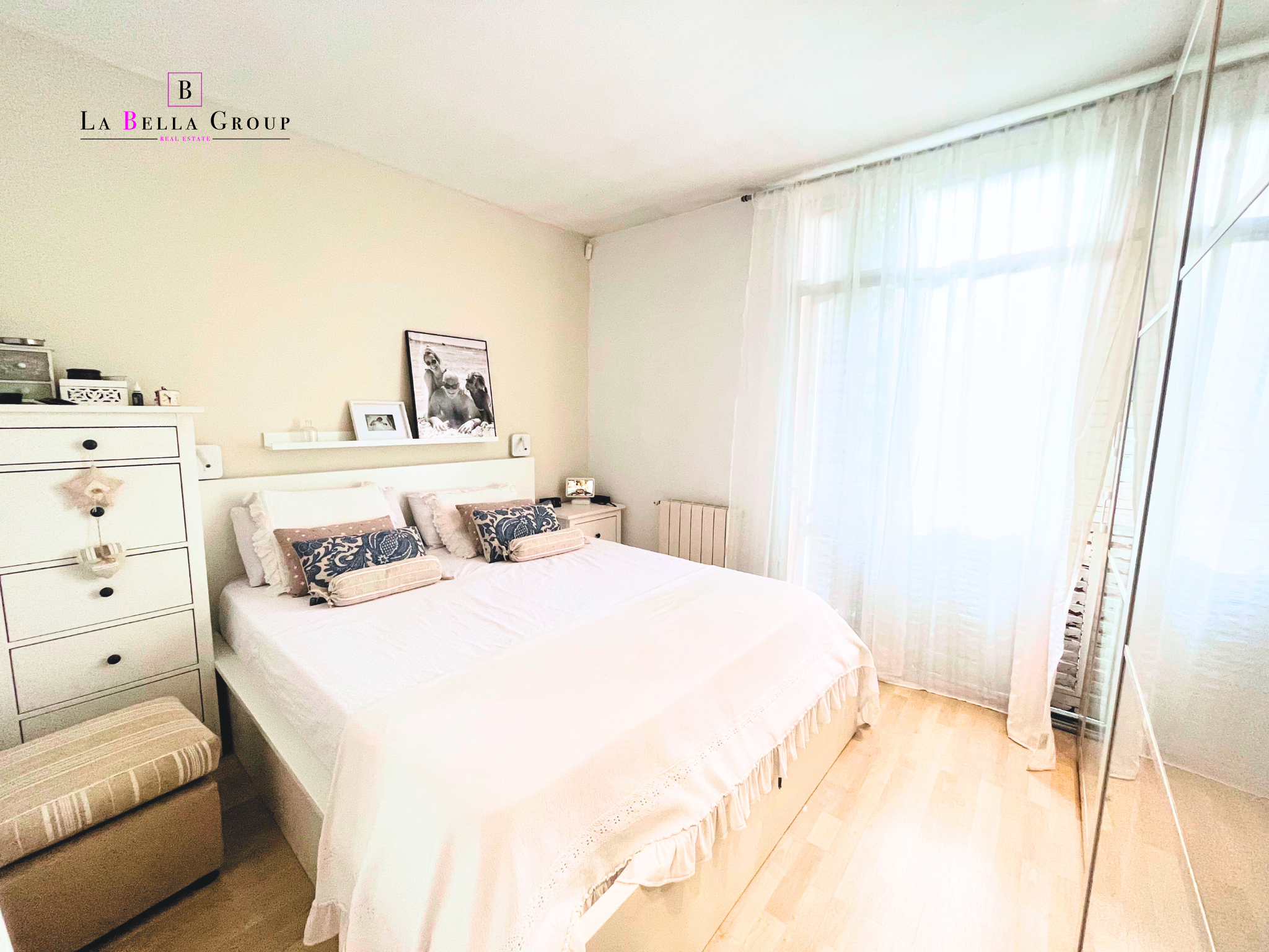 Flat for sale in Pla de Montbau, Montbau